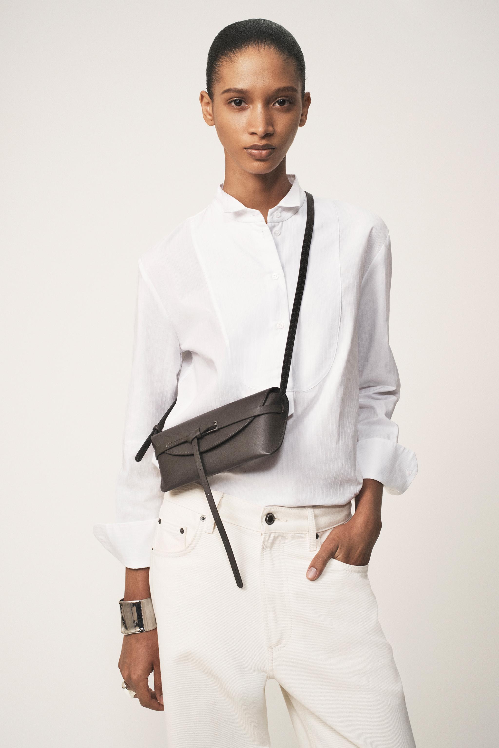 SAC BANDOULIÈRE EN CUIR - THE ITEM
